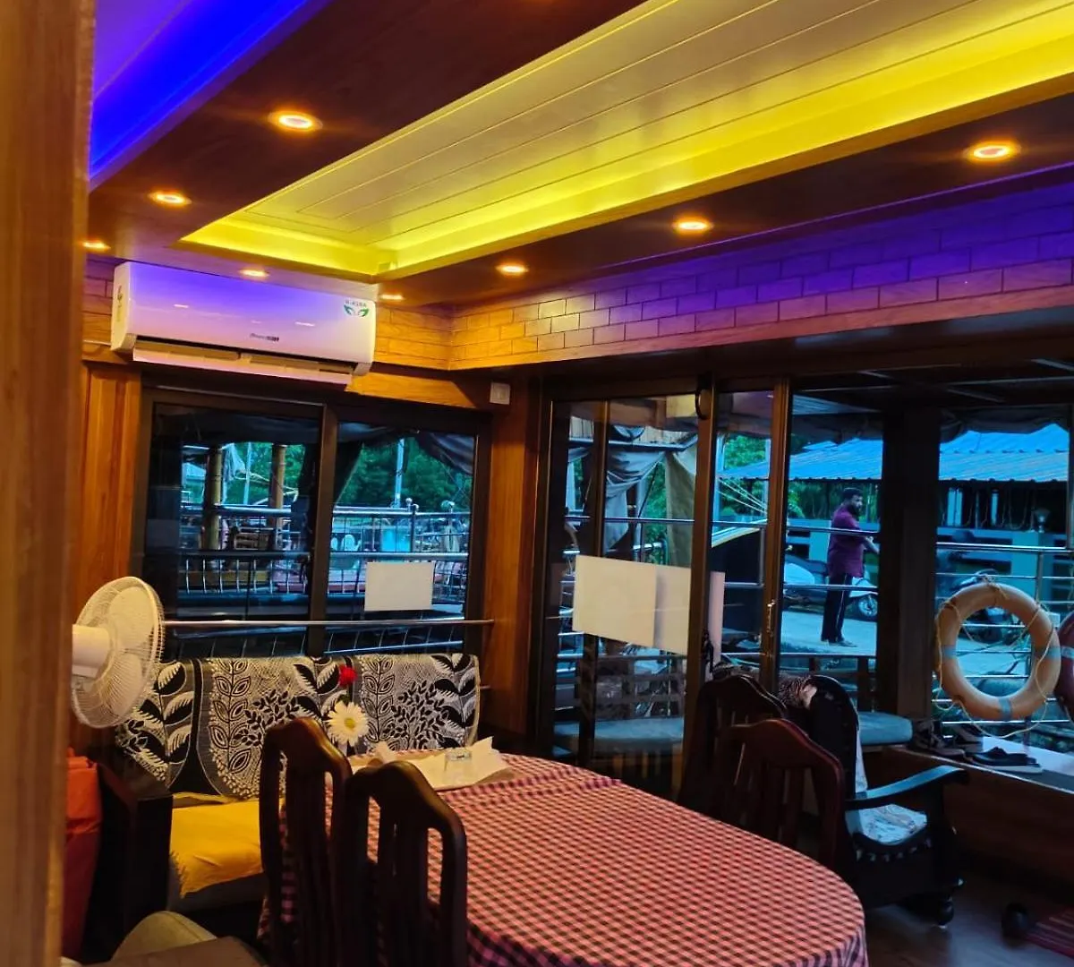 Bådhotel Sunbirds Premium House Boat At Alleppey Backwaters Kerala Alappuzha